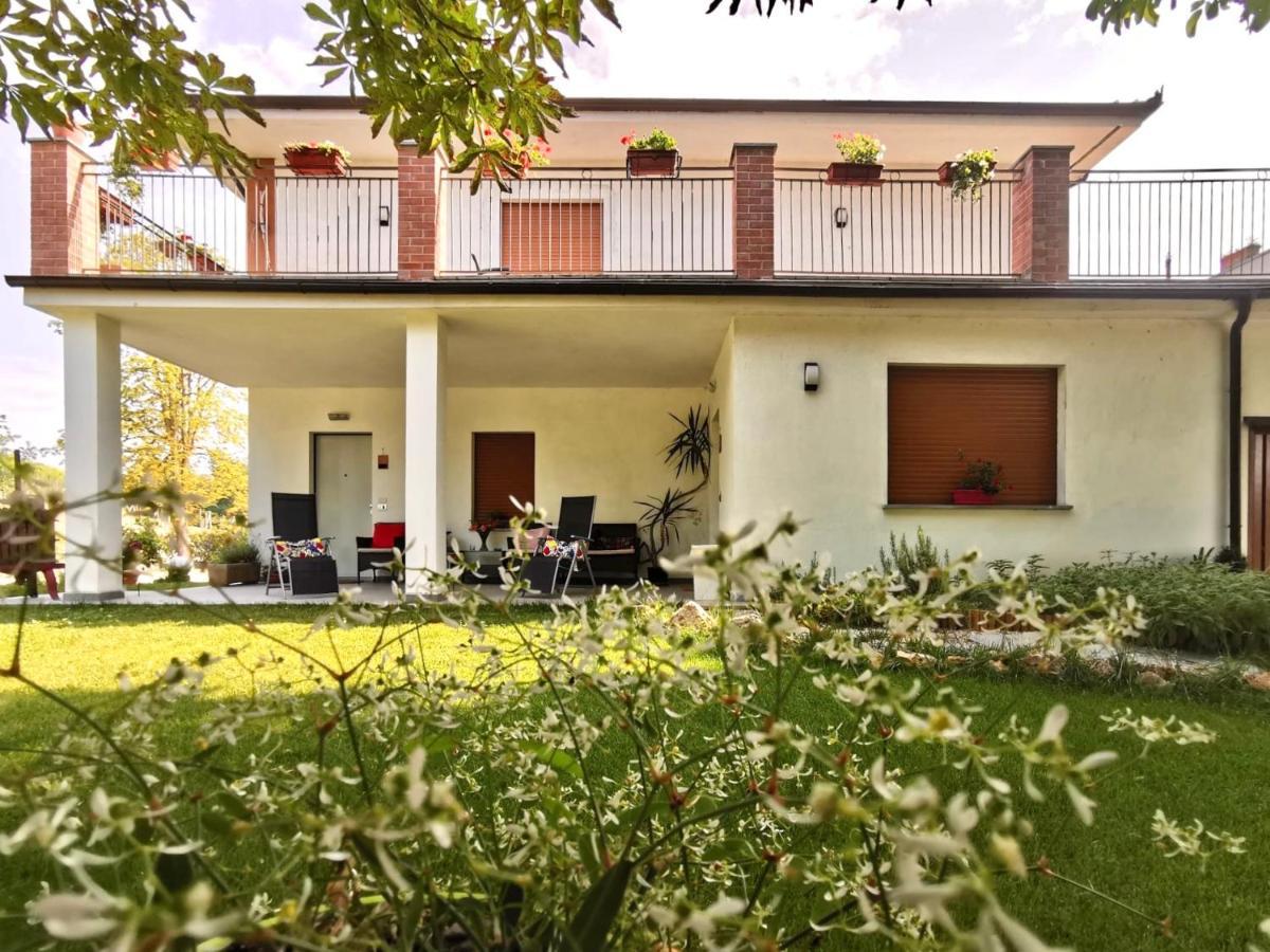 Appartement Agricola Domus à Barolo Extérieur photo